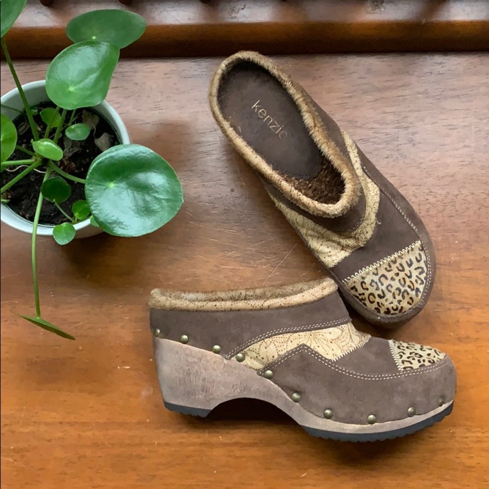 Kenzie MOBY studded clog leather animal print